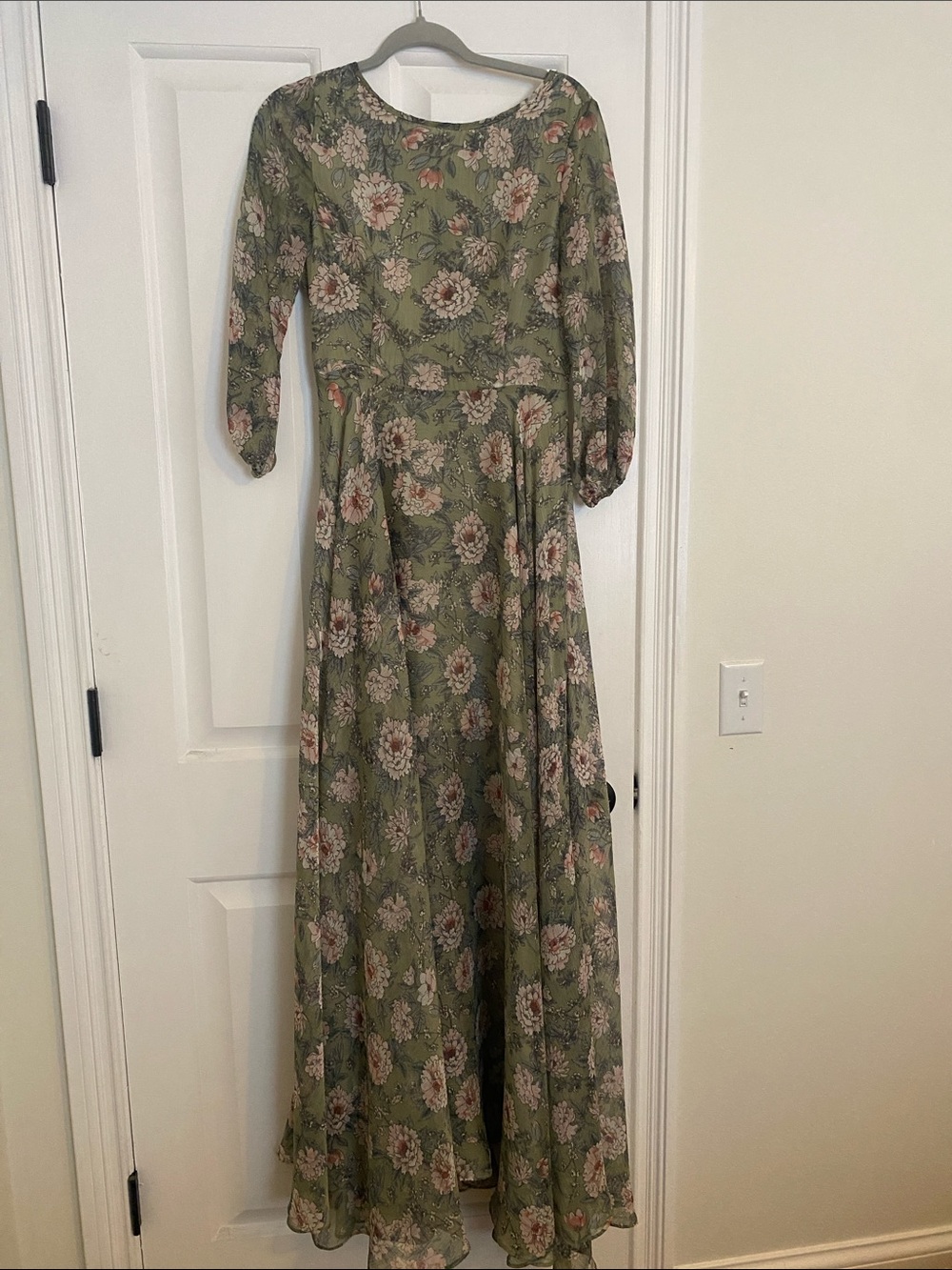 Olive Green Floral Maxi Dress with Long Sleeves